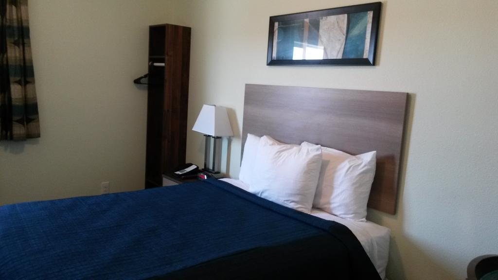 Barons Lodge Killdeer Δωμάτιο φωτογραφία